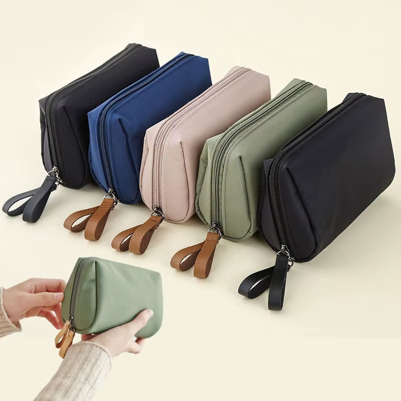 1PC Portable Women Makeup Bag Cosmetic Bag Coin Pouch Storage Bag Mini Lipstick Bag Small Bag Toiletry Bag Organizer Case